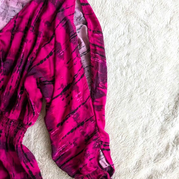 Venus Tie Dye Cold Shoulder Top - Picture 5 of 5